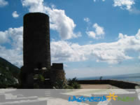 clicka per ingrandire la fotografia: La torre Doria di Vernazza